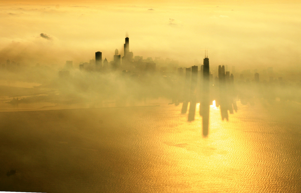 photo of Chicago skyline in fog